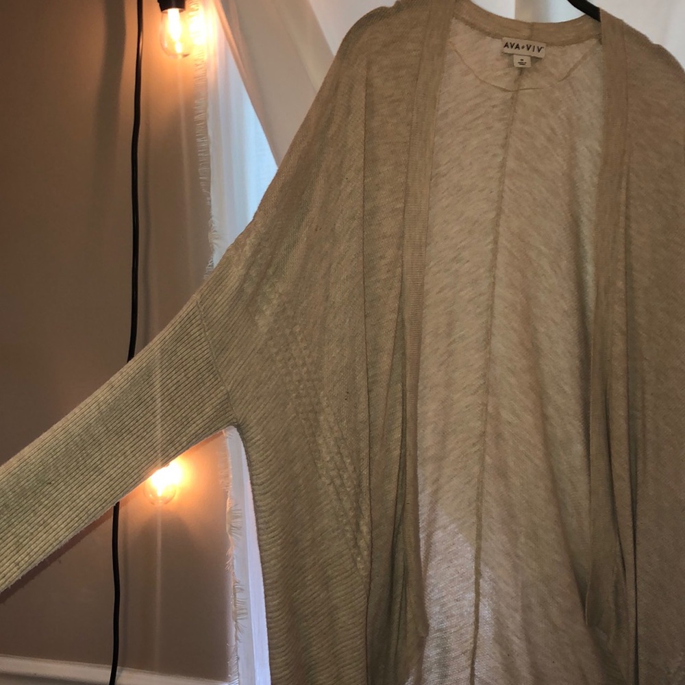 Lightweight Soft Cardigan